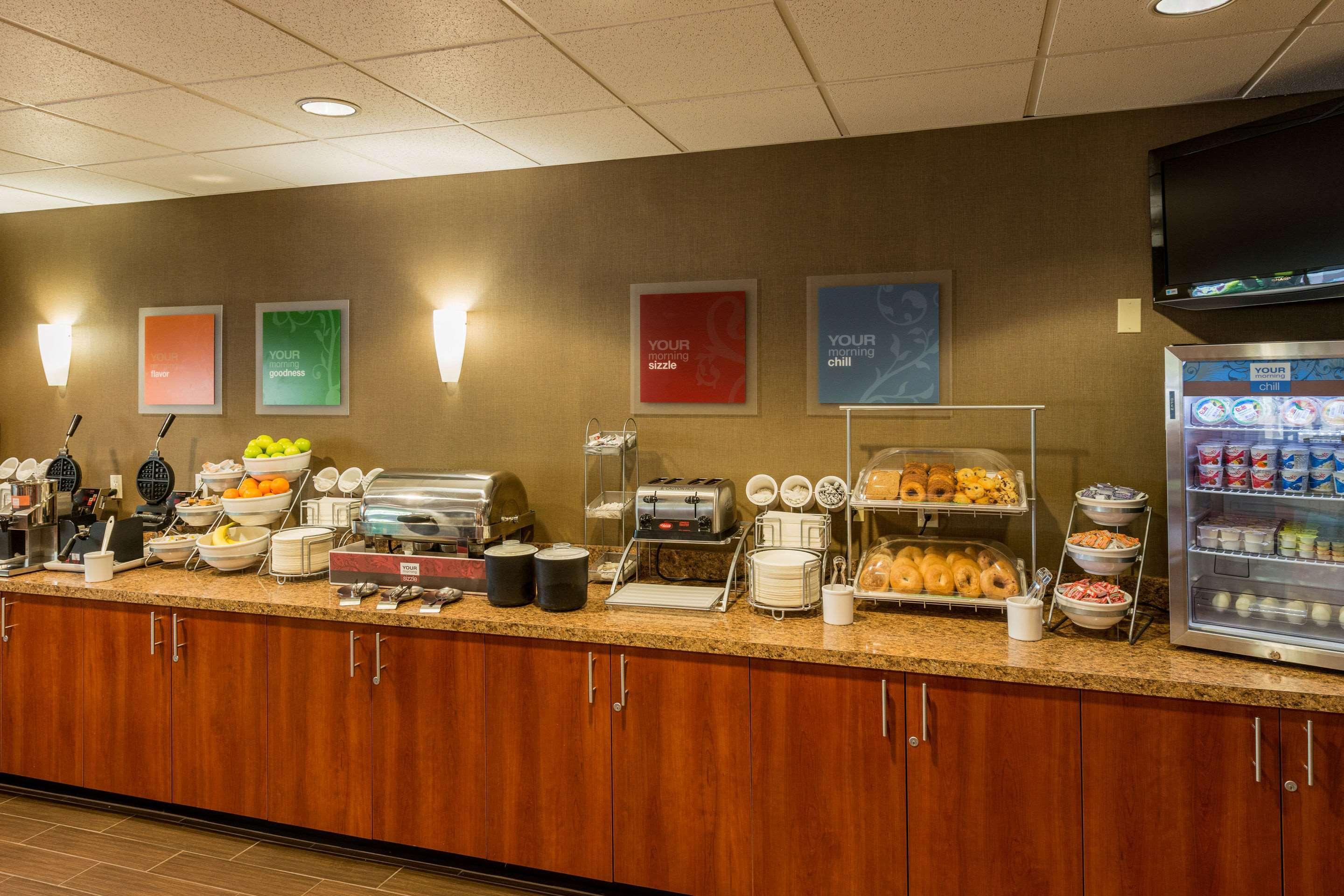 Comfort Suites Springfield-Eugene Exteriér fotografie