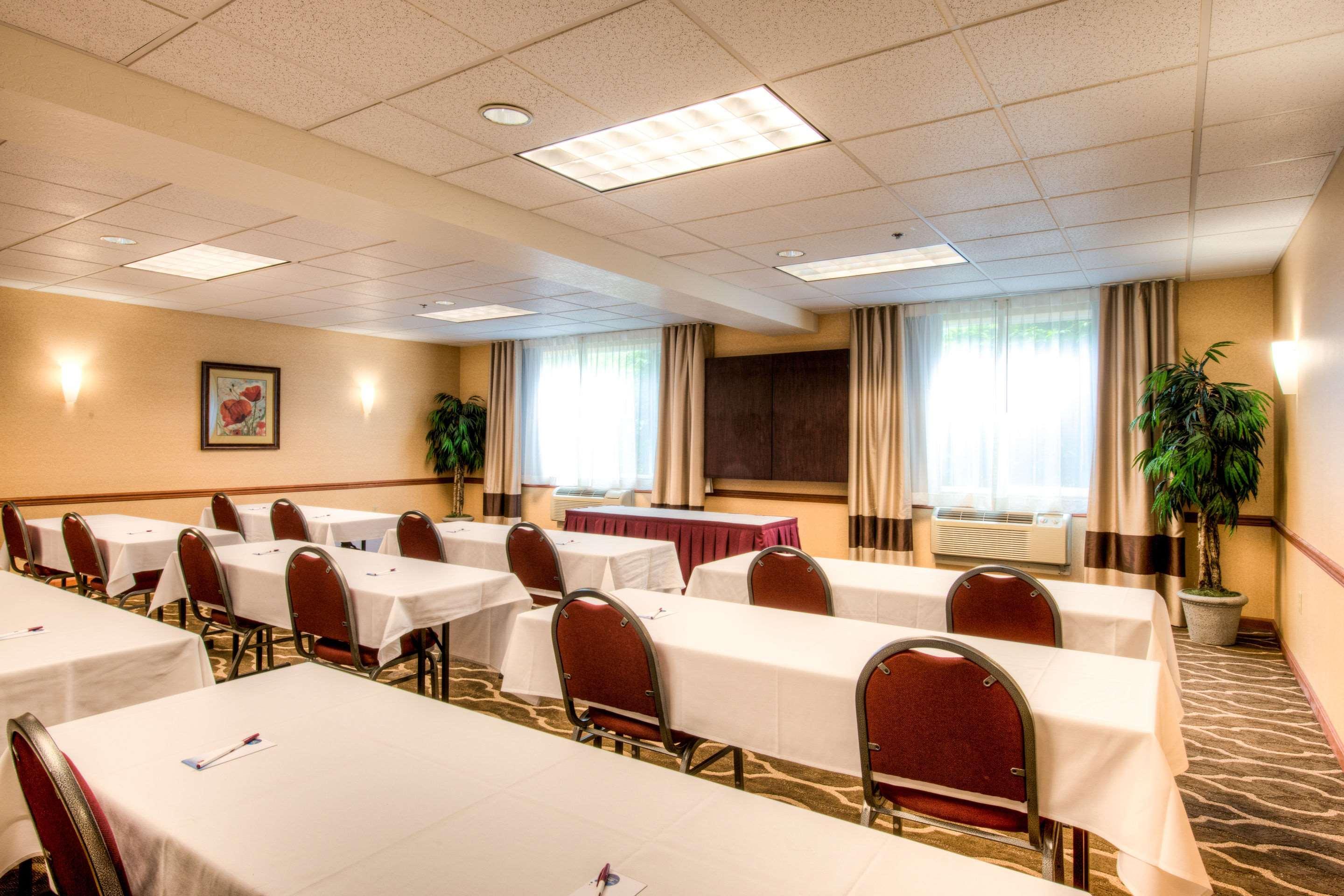 Comfort Suites Springfield-Eugene Exteriér fotografie