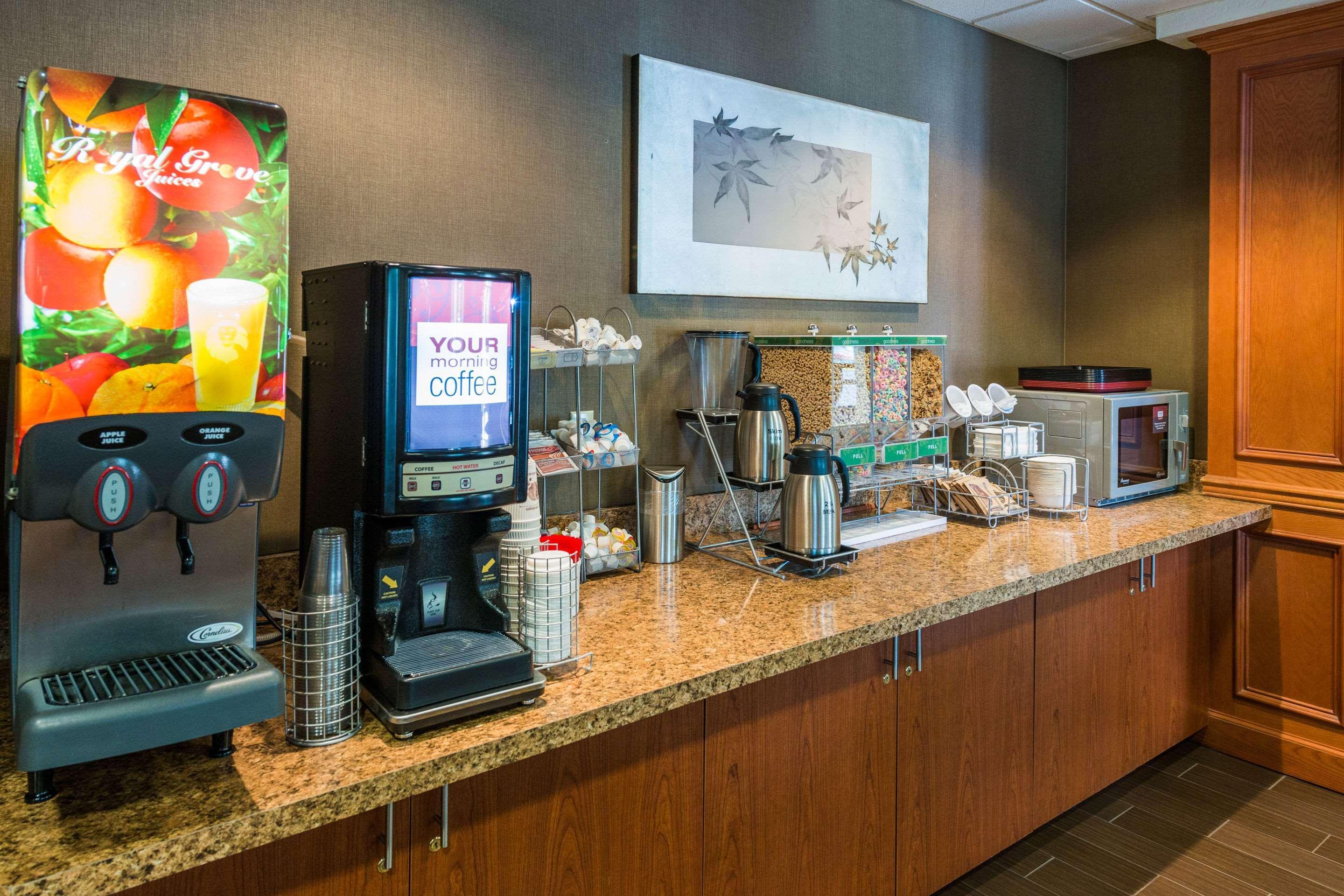 Comfort Suites Springfield-Eugene Exteriér fotografie