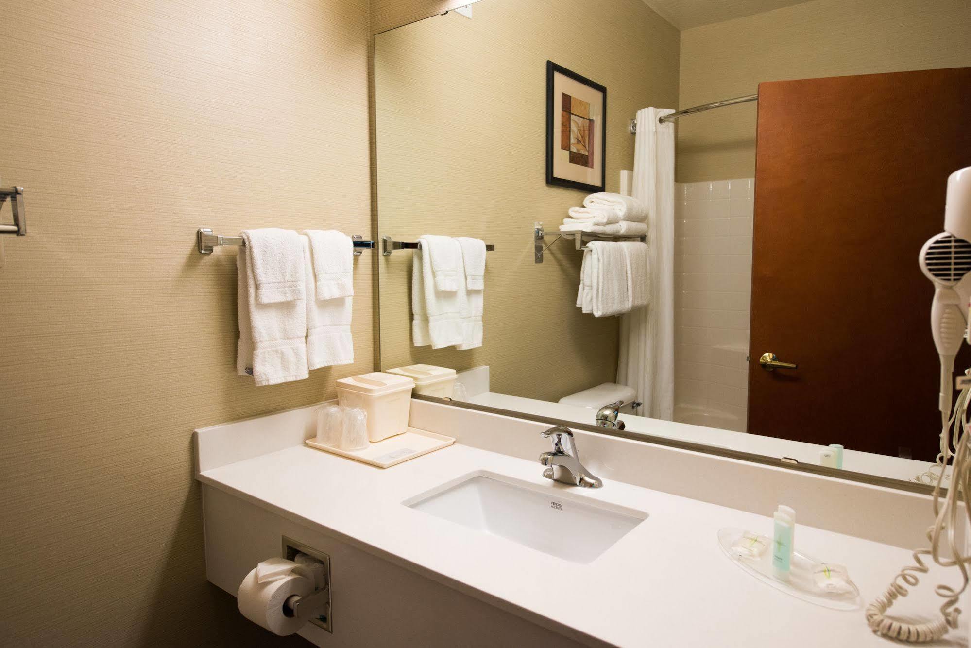Comfort Suites Springfield-Eugene Exteriér fotografie