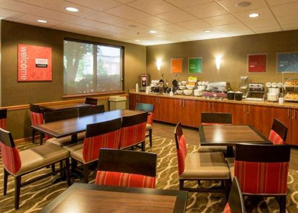 Comfort Suites Springfield-Eugene Restaurace fotografie